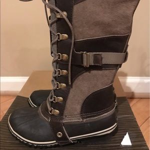 BRAND NEW SOREL CONQUEST CARLY, 6.5